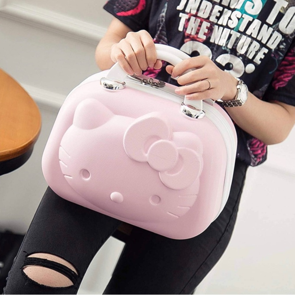 Hello kitty travel suitcase